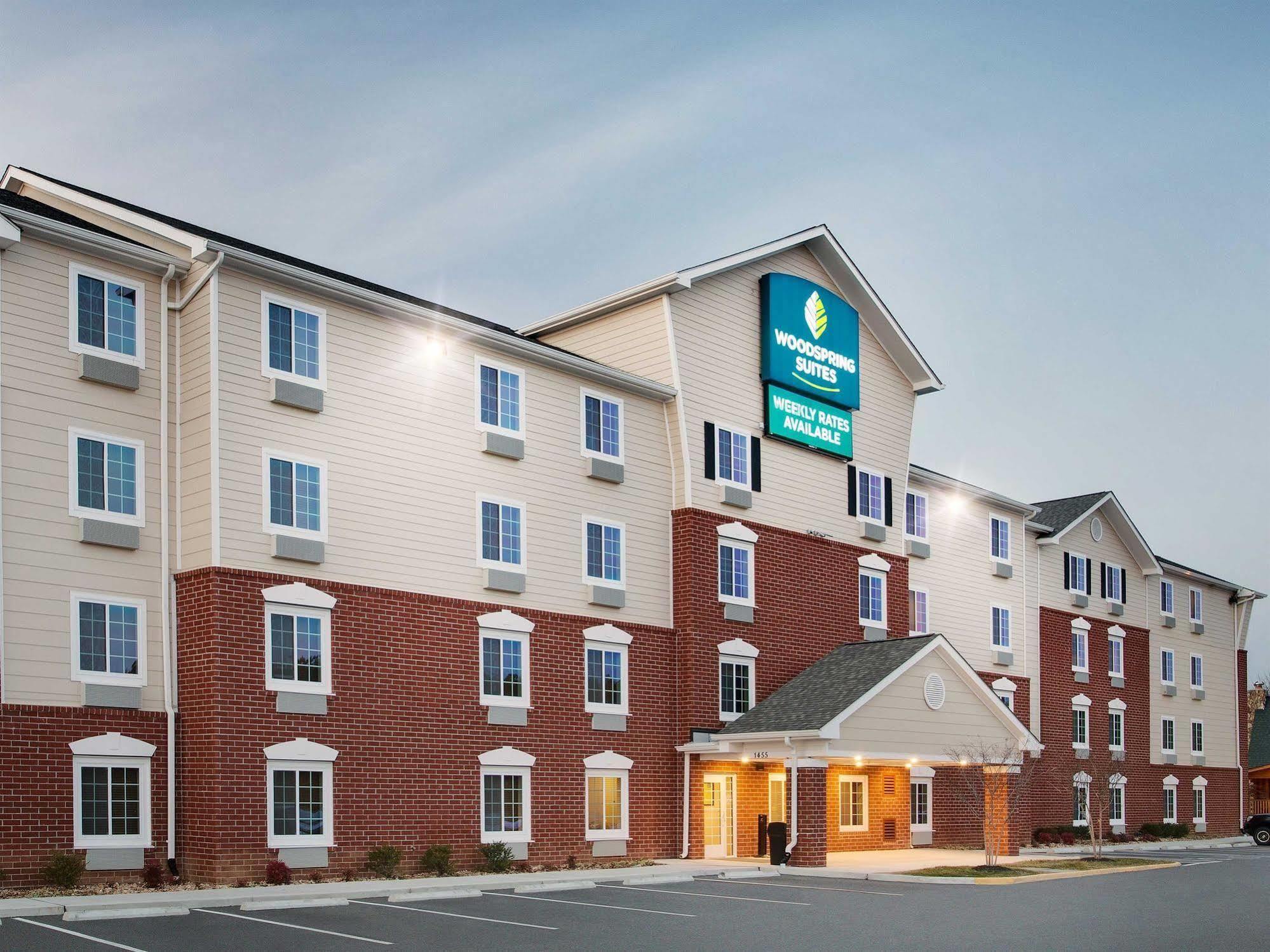 WoodSpring Suites Fredericksburg Exterior foto