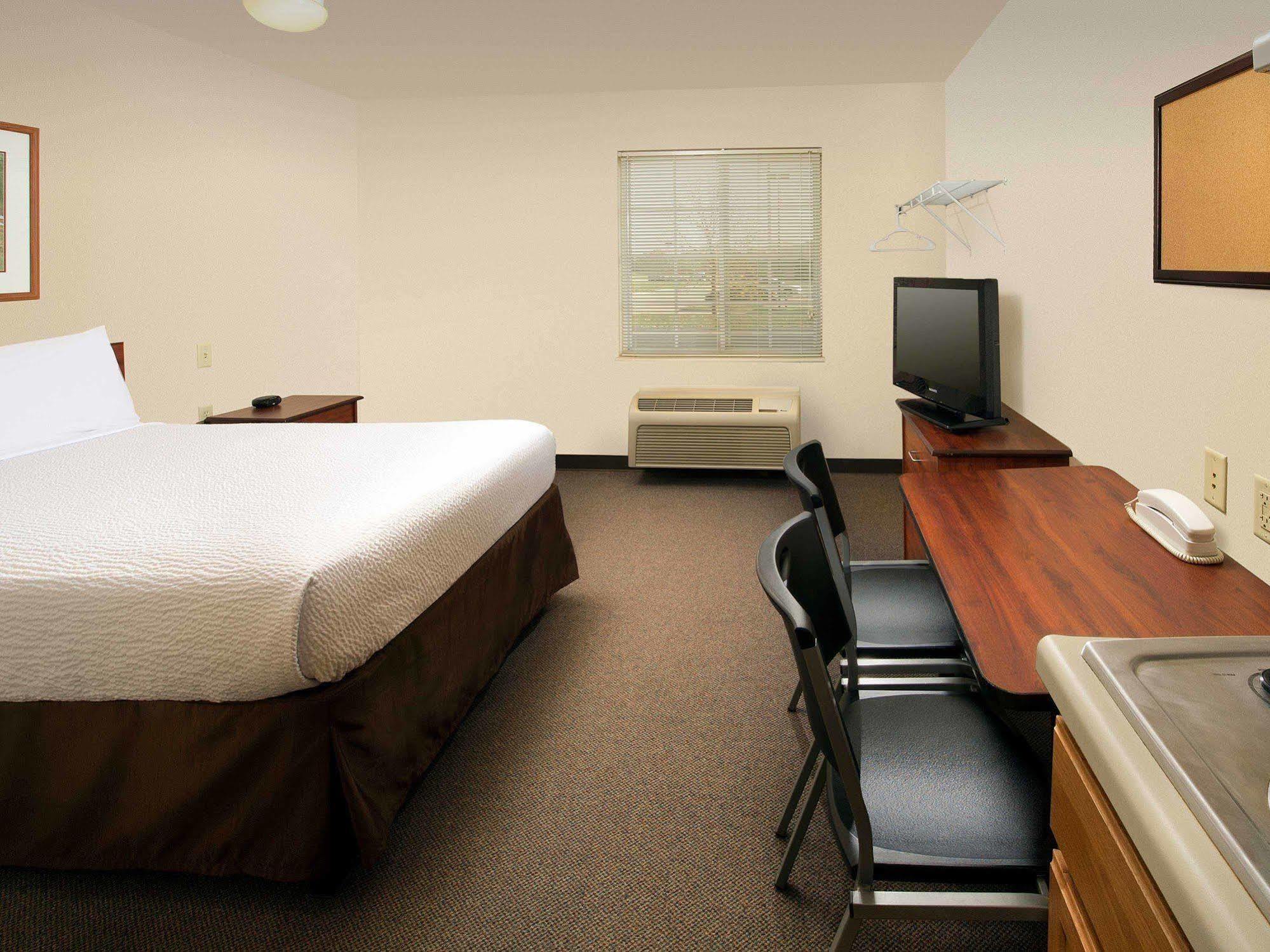 WoodSpring Suites Fredericksburg Exterior foto